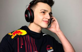 HyperX partners with Red Bull Racing Esports team